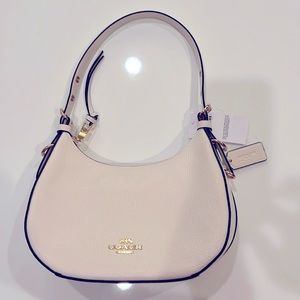 New Coach shoulder cross body bag, leather, removable strap, milky white